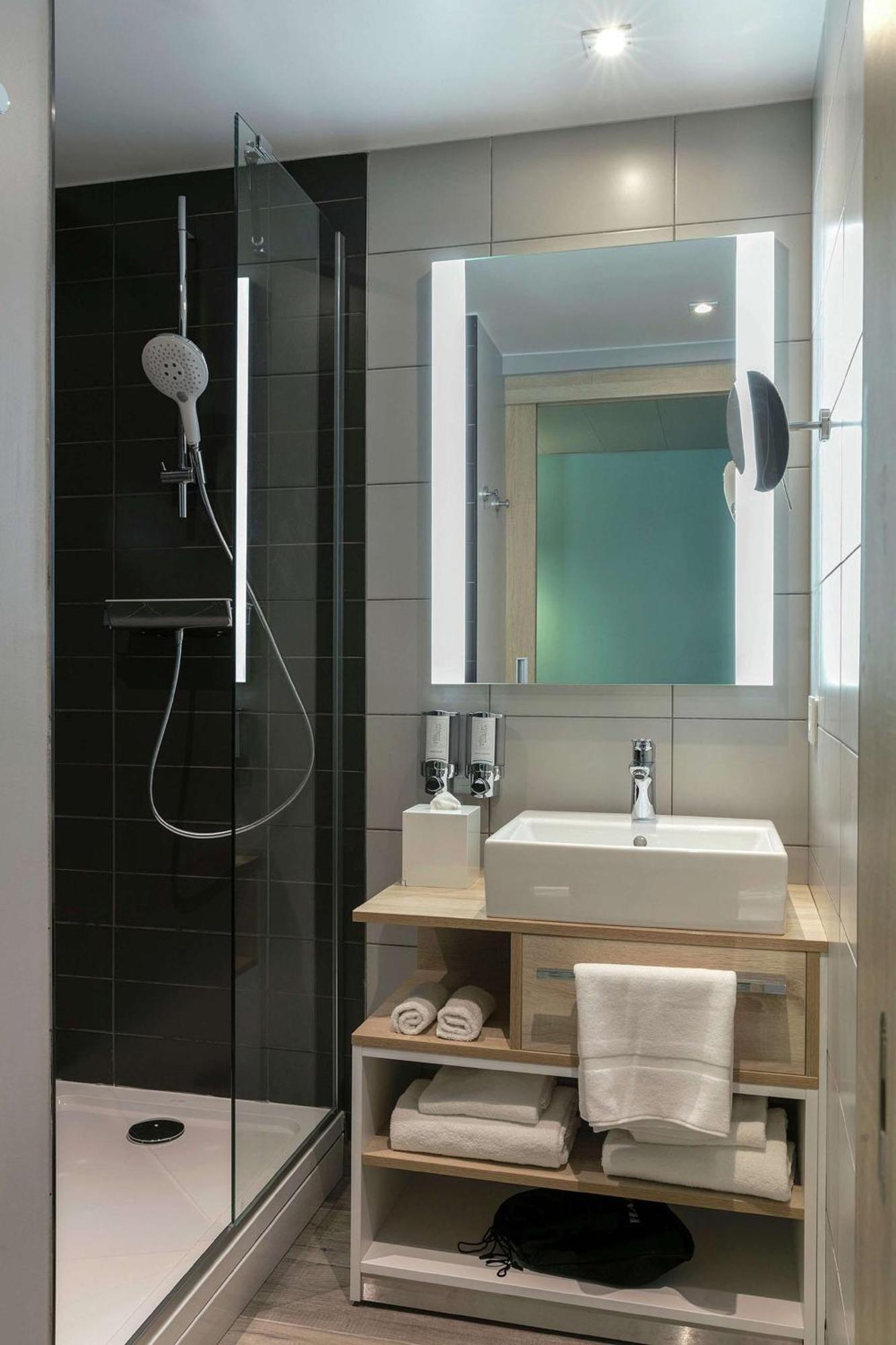 Hampton By Hilton Paris Clichy Hotel Kültér fotó
